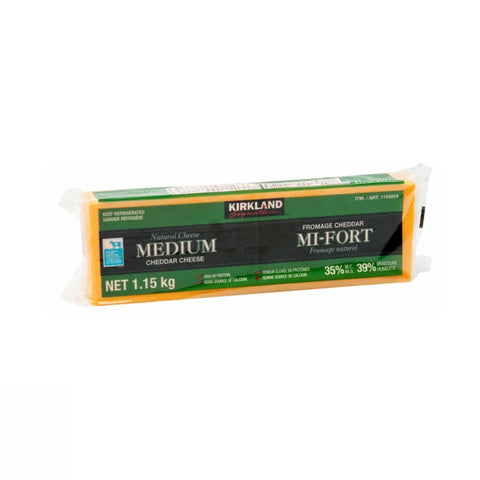 Kirkland Signature Medium Cheddar Cheese, 1.2 kg