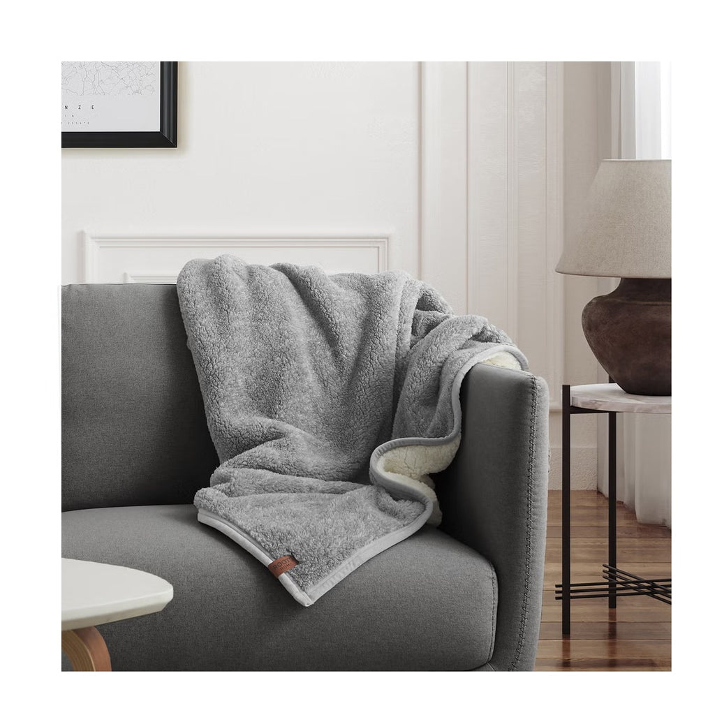 Roots Home Sherpa Throw, 1 unit